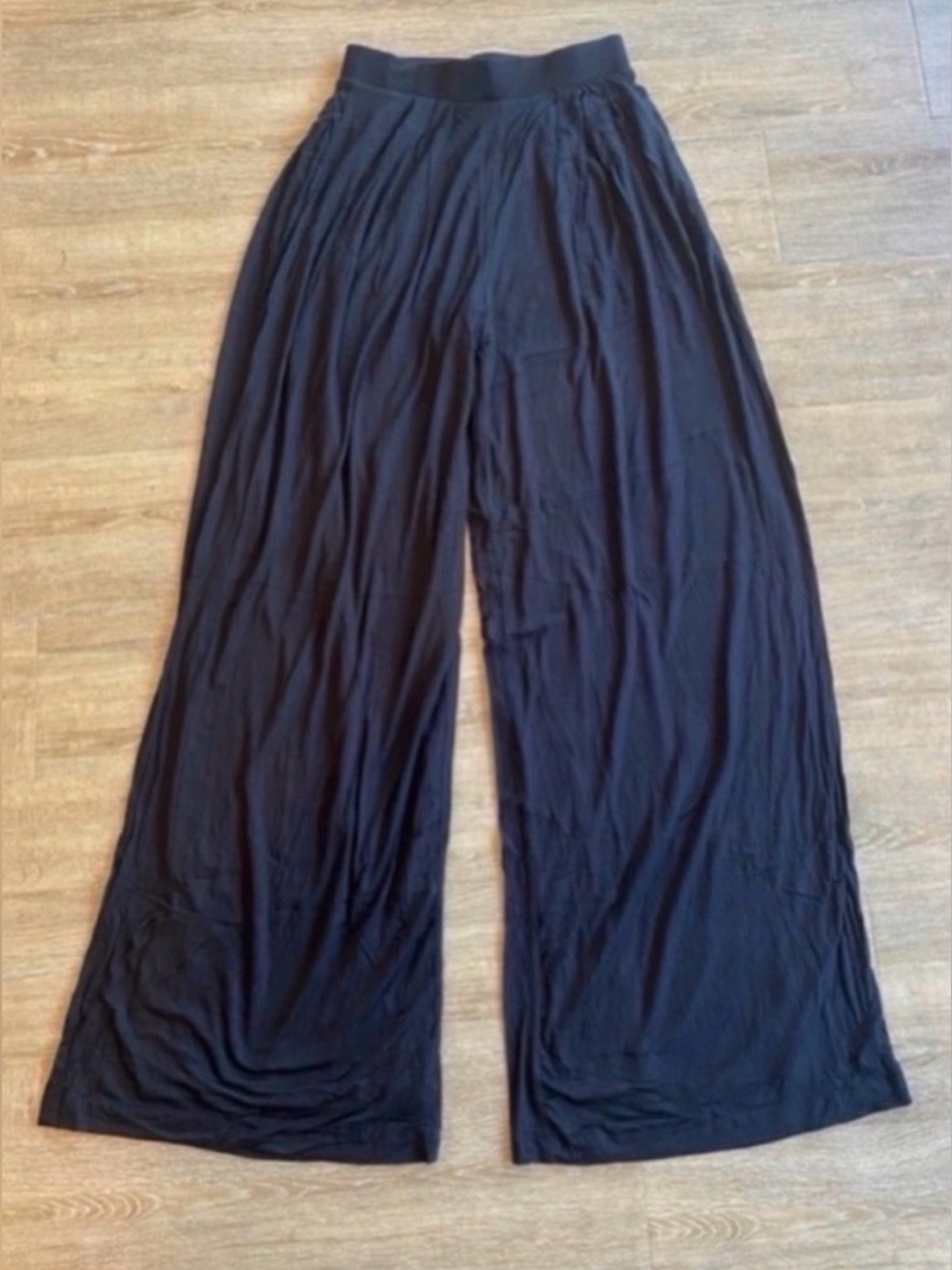 Women’s Black Self-Double Layer Wide Leg Pants Small - Picture 3 of 4